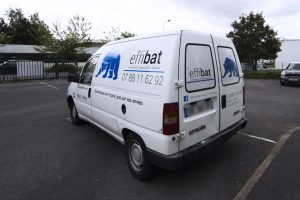 marquage véhicule utilitaire camionnette adhésif Effibat communication publicité