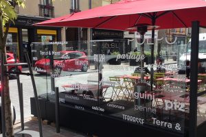 marquage vitres restaurant italien bottega della villa reims adhésif